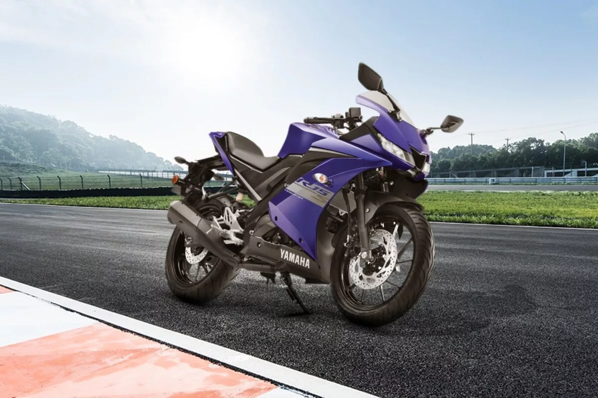 Used bikes: Unbelievable deal! Buy 2019 model Yamaha R15 for just Rs 35000,  we tell you how