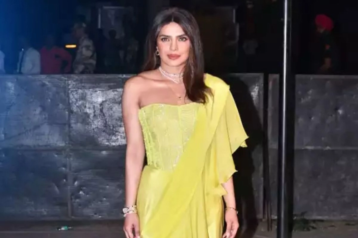 Priyanka Chopra steals the show in yellow saree and corset blouse ...