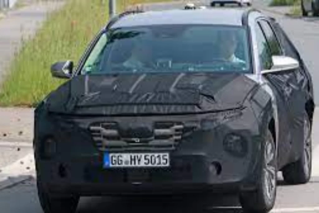 2024 Hyundai Tucson Facelift spotted being tested for the first time, expected to get redesigned headlights, all details here