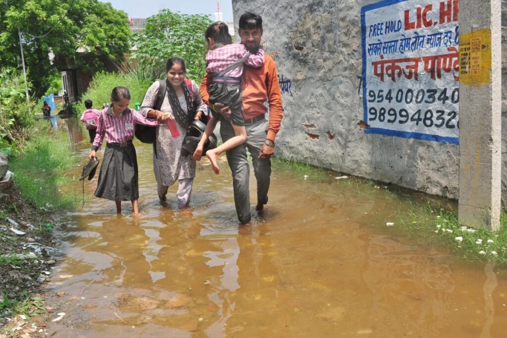 Hindon Water Level