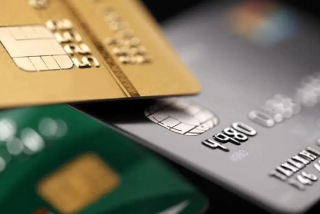 5 Ways You Can Profit from a Credit Card, Do Read if you Have one