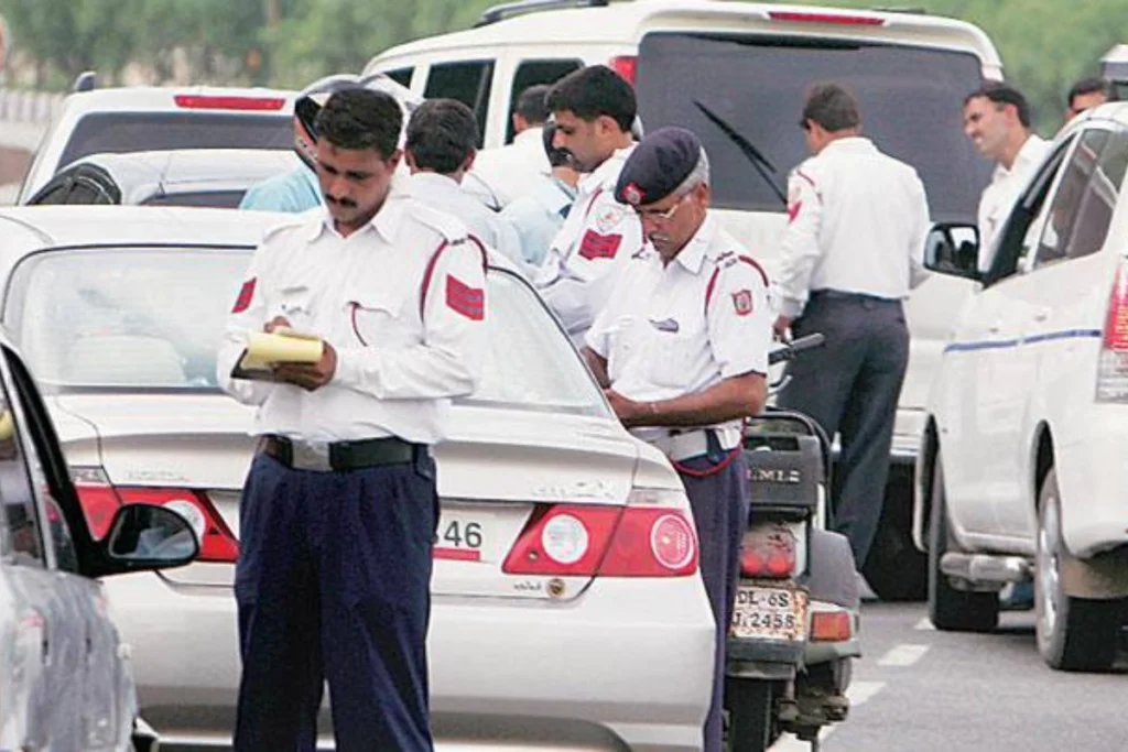 Traffic Rules: How to Check and Pay Off Your Traffic Challans Online? Read on to know