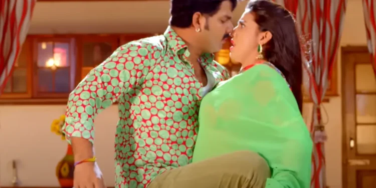 Pawan Singh and Akshara Singh